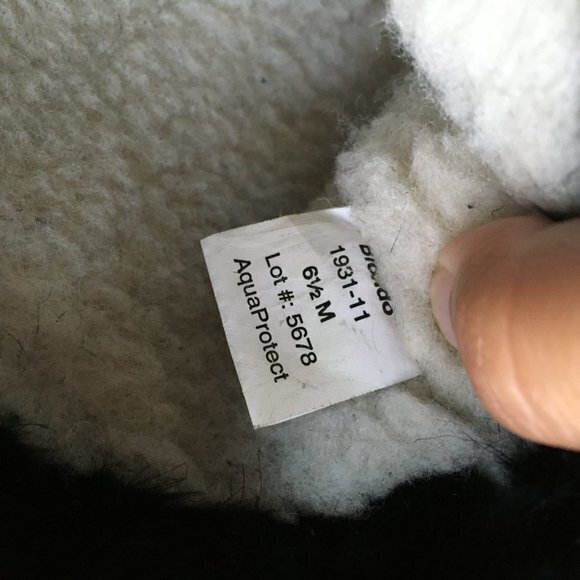 BLONDO Shearling Lined‎ Suede Waterproof Boots - Picture 4 of 6